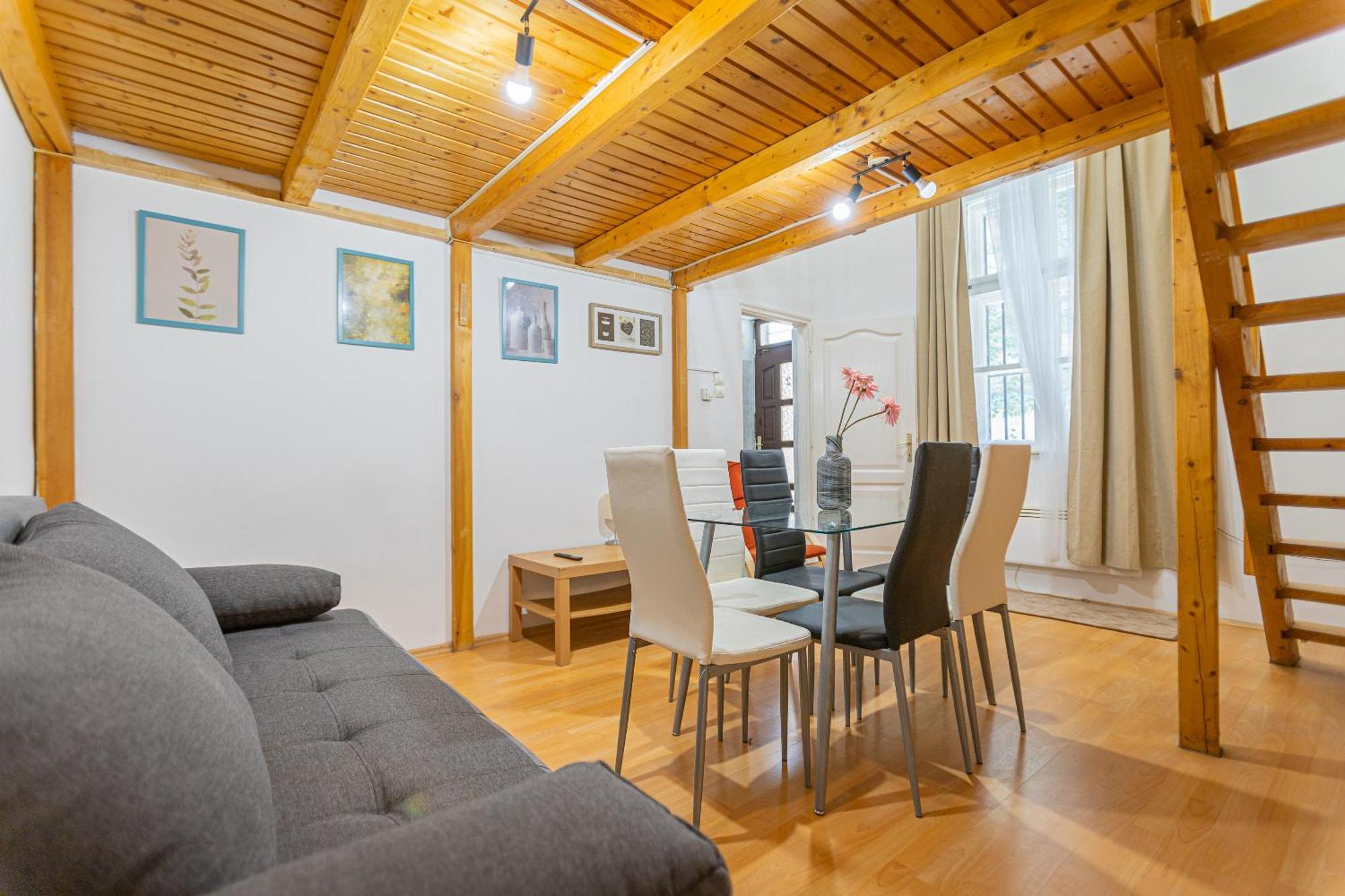 Apartament Cute Next To The Gozsdu Courtyard *